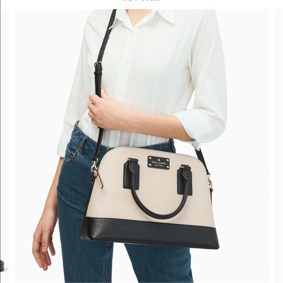 kate spade Handbags - Kate Spade Purse